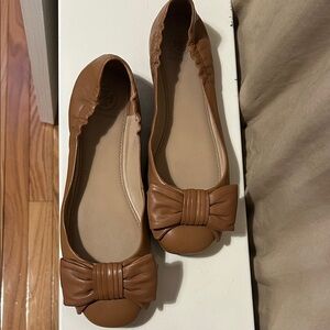 Tory Burch Tan Bow Flats